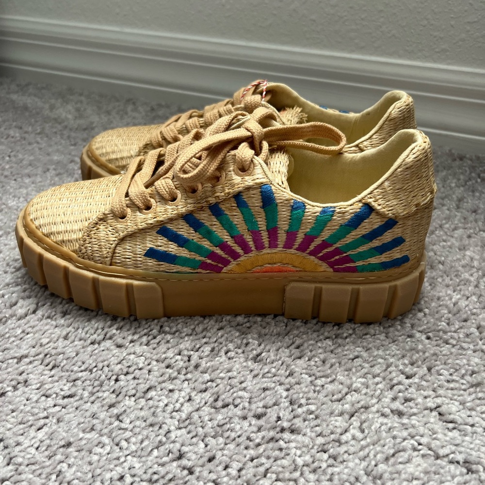 NWT Farm Rio Colorful Woven Women's Sneakers 6 - Picture 2 of 9